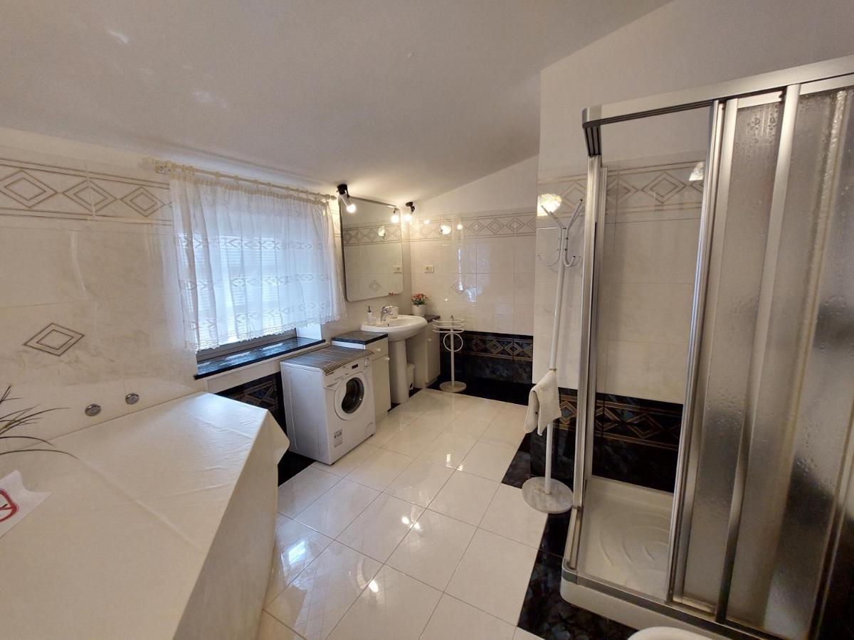 Apartment Luisa Poreč Eksteriør bilde